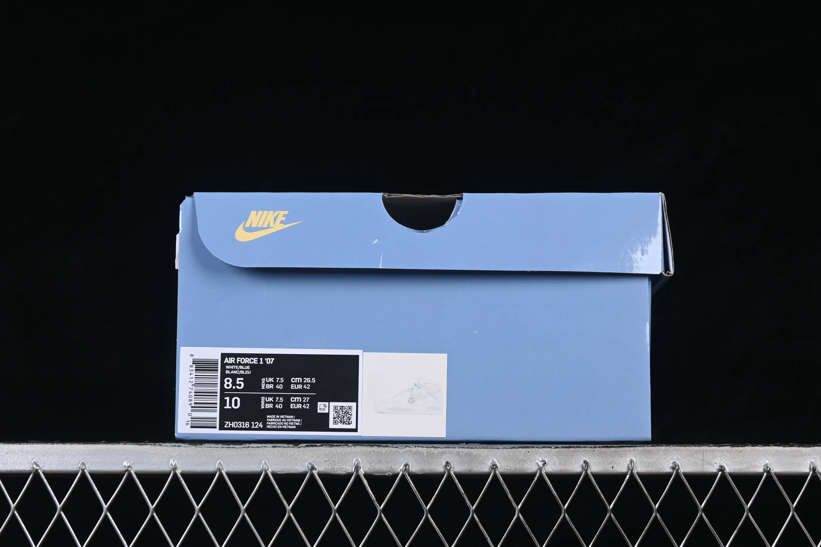 All categories Nk Air Force 1 Air Force series Nk Air Force 1 Mid Air Force mid-top Nike Air Force 1'07 Mid broken hook inkjet Air Force 1 mid-top casual sneakers ZH0316-124